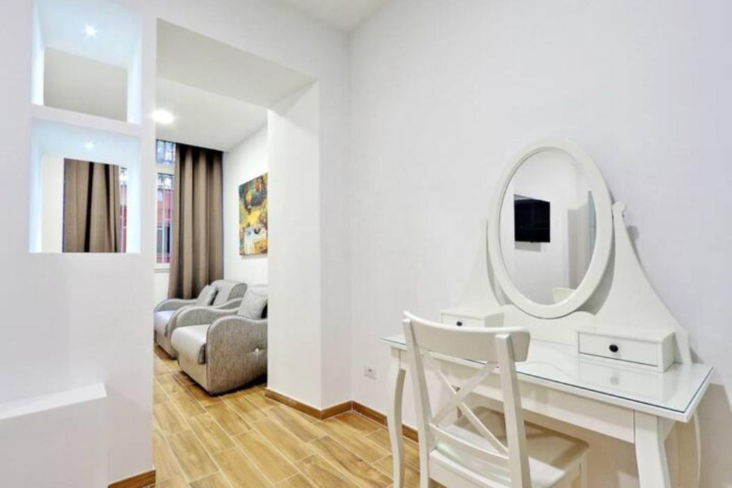 Restart Accommodations Aldobrandini E Sciarra Rome Exterior photo